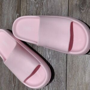 Mad Love womens pink slides. Impeccable condition. Size 9